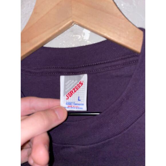 Vintage Lake Tahoe Shirt Harveys Tee Jerzees USA Purple 90s Graphic Large - Picture 5 of 12